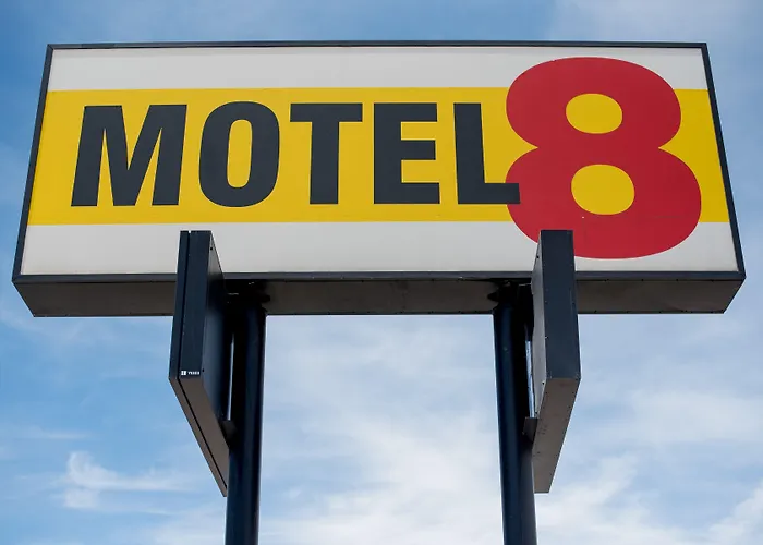 8 Motel