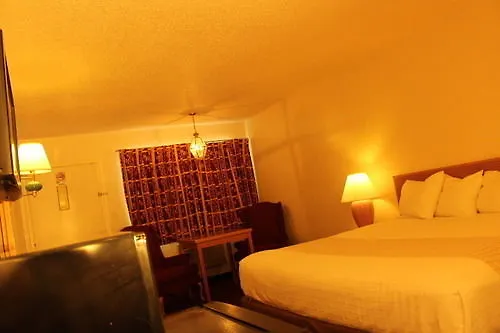 Motel 8